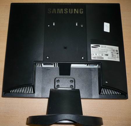 Монитор Samsung 720N