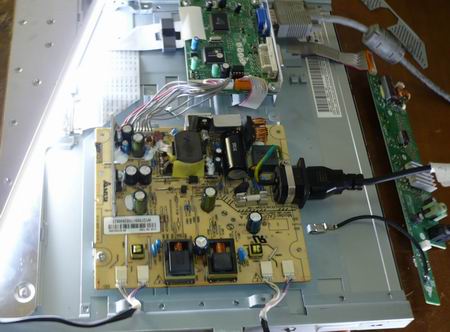 LCD монитор - скалер, инвертор, CCFL лампы,матрица